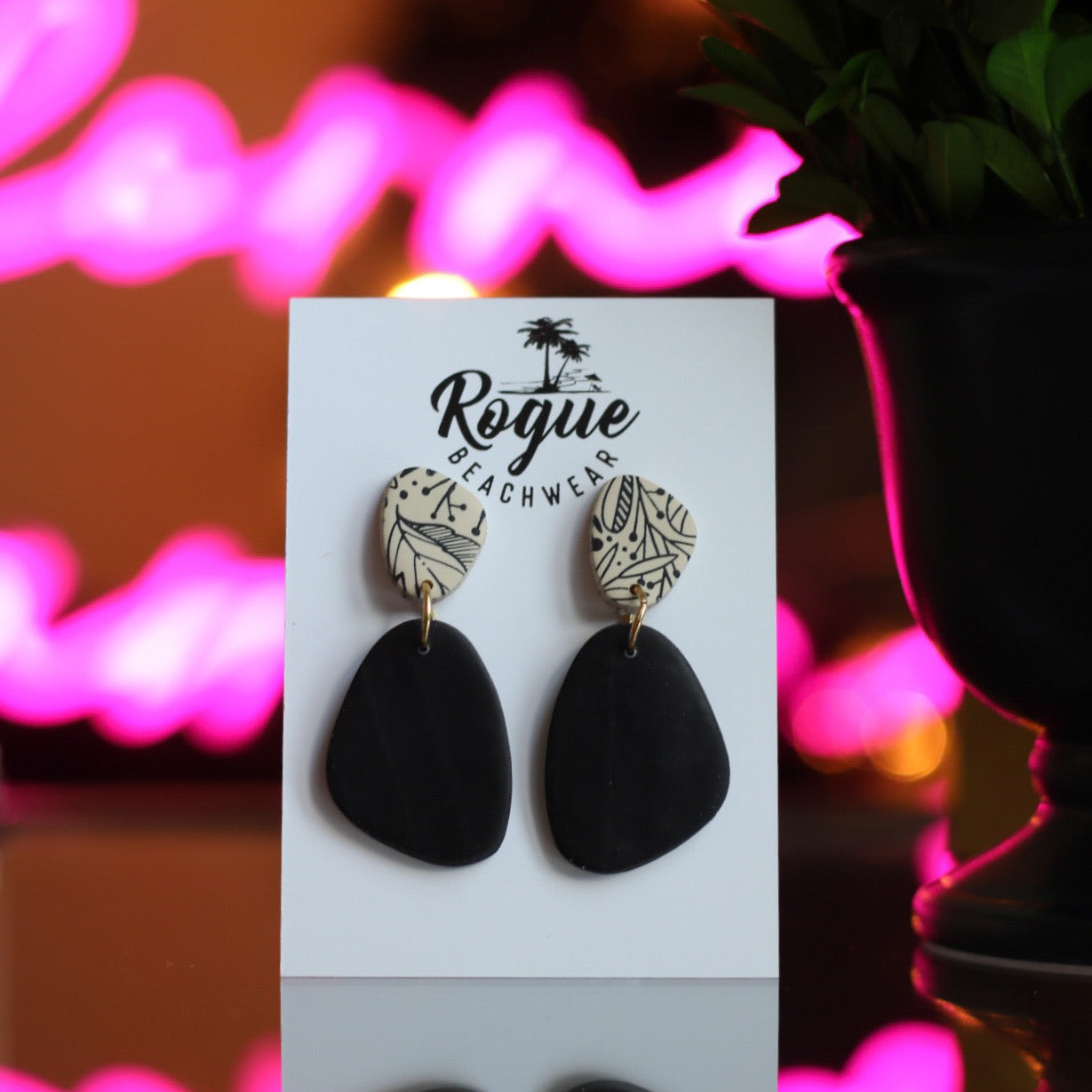 The Floral Minimalist